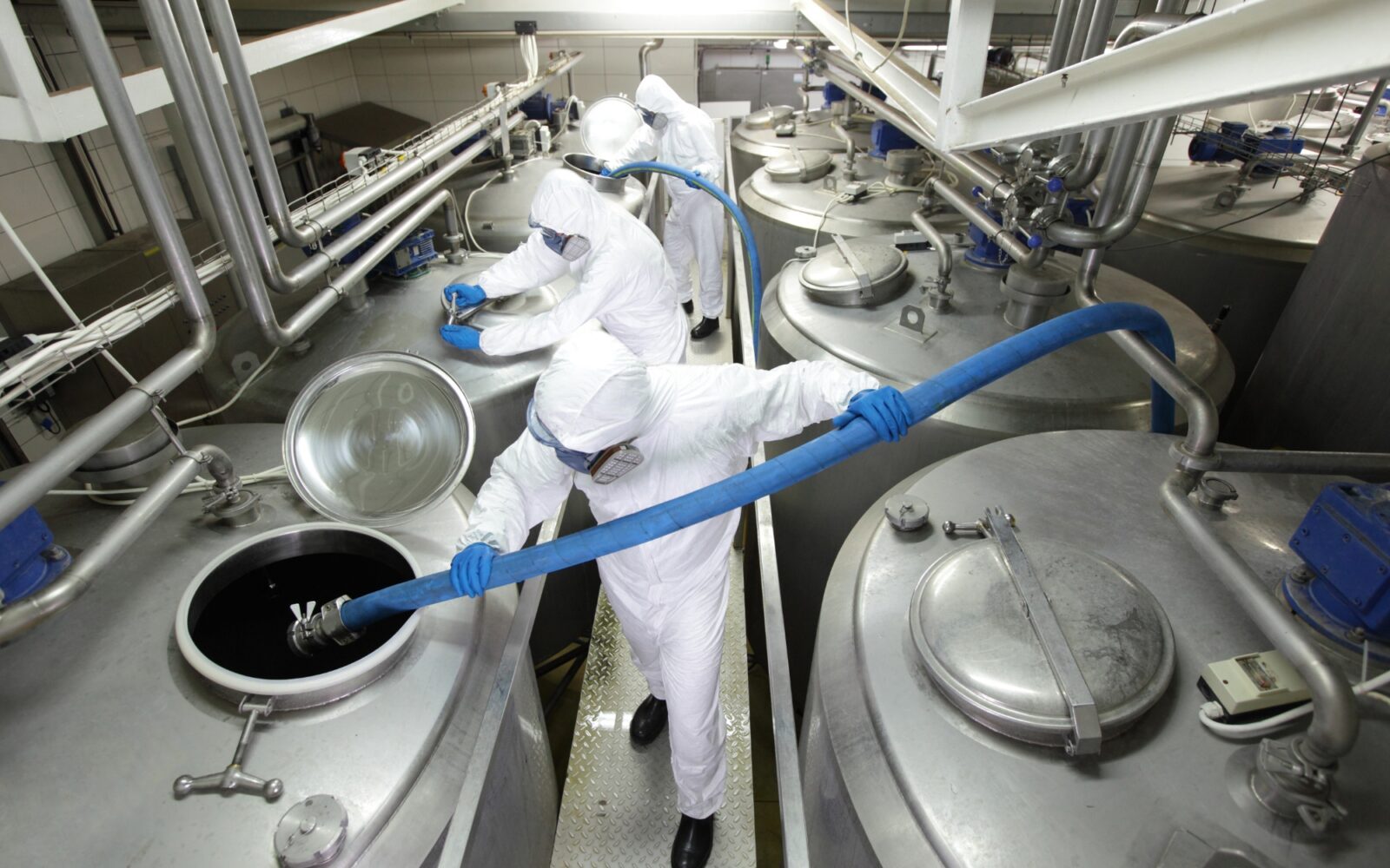 Industry Spotlight: Industrial Hose Applications in Manufacturing